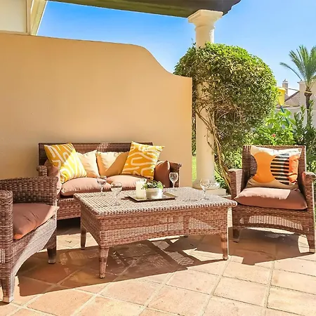 Amazing In Benahavis With Swimming Pool *